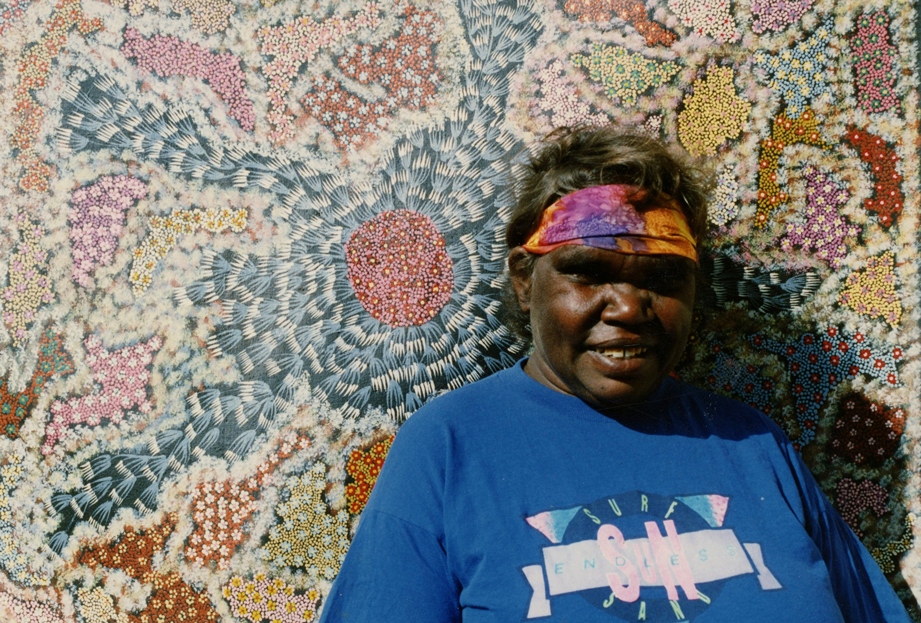 Dorothy Napangardi with one of her early works, Bush Banana